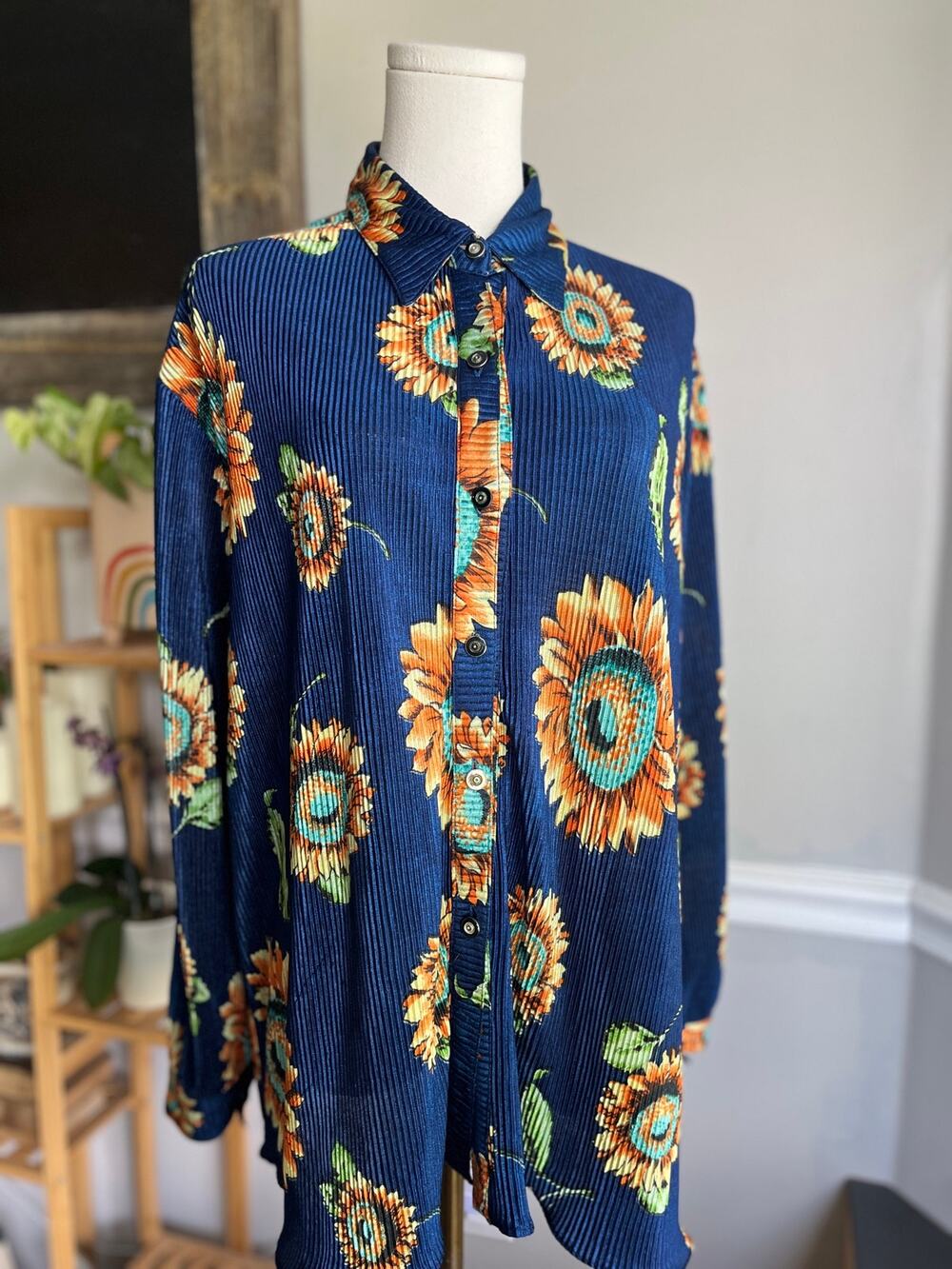 Vintage 90s Sunflower Button Down Blouse Blue Pleated Floral Size 2X
